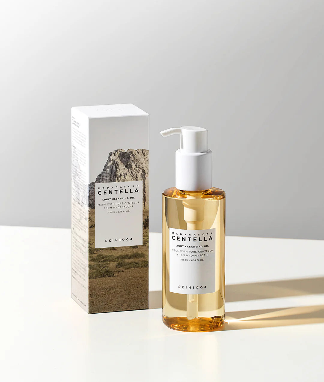 Madagascar Centella Light Cleansing Oil 200ml